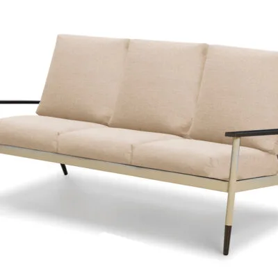 Welles Cushion Three-Seat Sofa no Welting
