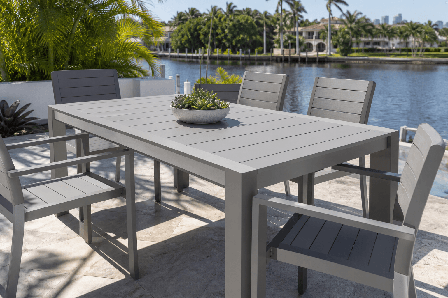 Patio Table Materials Florida enduring a heavy rain shower and strong winds