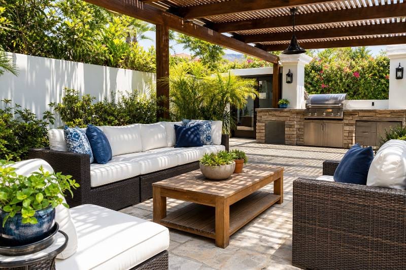 Outdoor Furniture Blog Ideas 2 kasv outdoor cushion cleaning tips 1 1784238609882