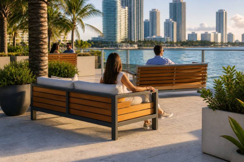 Outdoor Benches Florida
